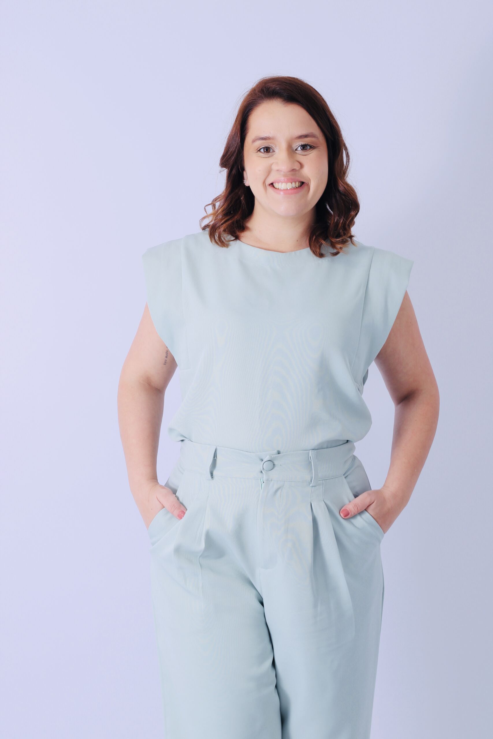 Rafaelle Nishida - Helpé Podologia - Podologa