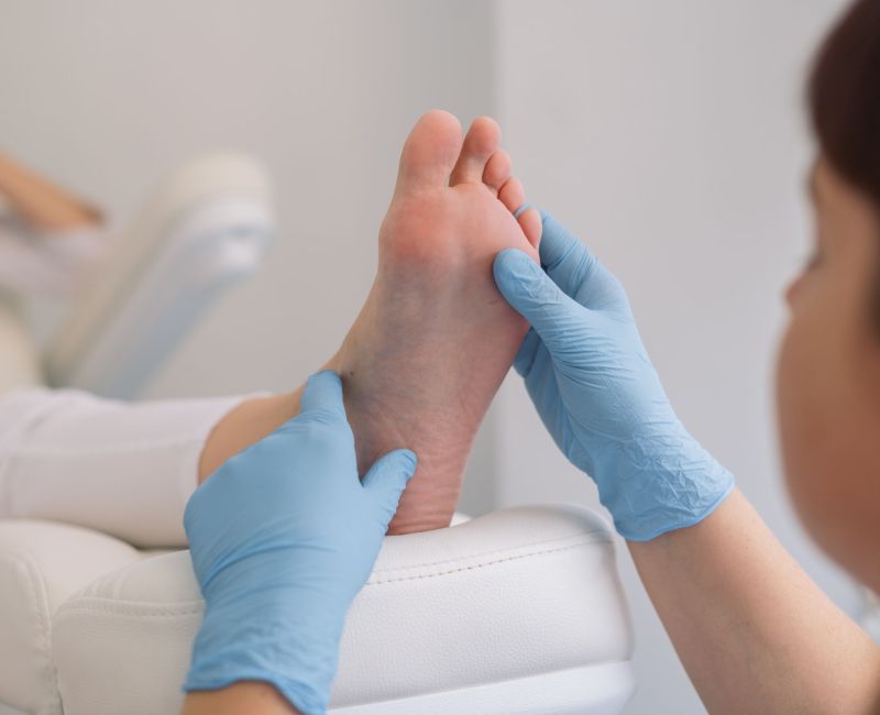 Tratamento Preventivo e cuidado com os pés - Helpé Podologia